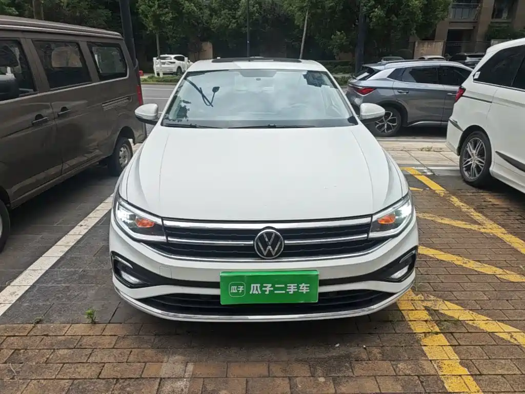 Bora 2023 200TSI DSG Yuexing Edition купить на сайте DeffCars