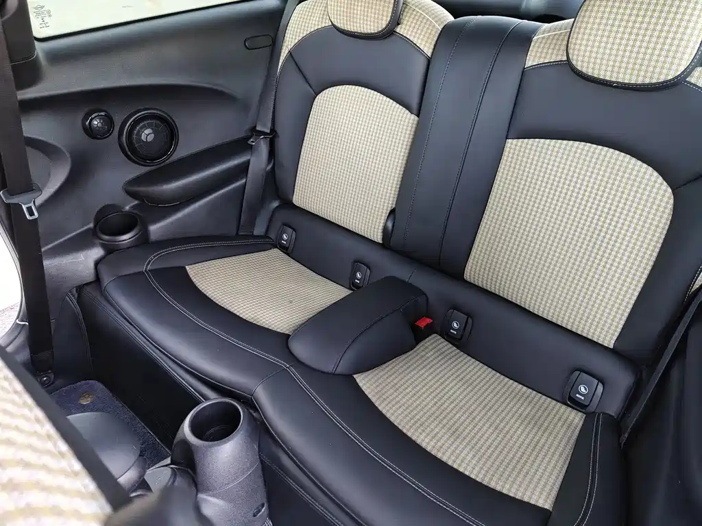 MINI 2023 2.0T COOPER S Obsessive Edition купить на сайте DeffCars