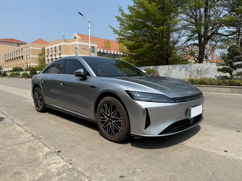 Fengyun A9L 2025 model 260 ultra long battery life premium version купить на сайте DeffCars