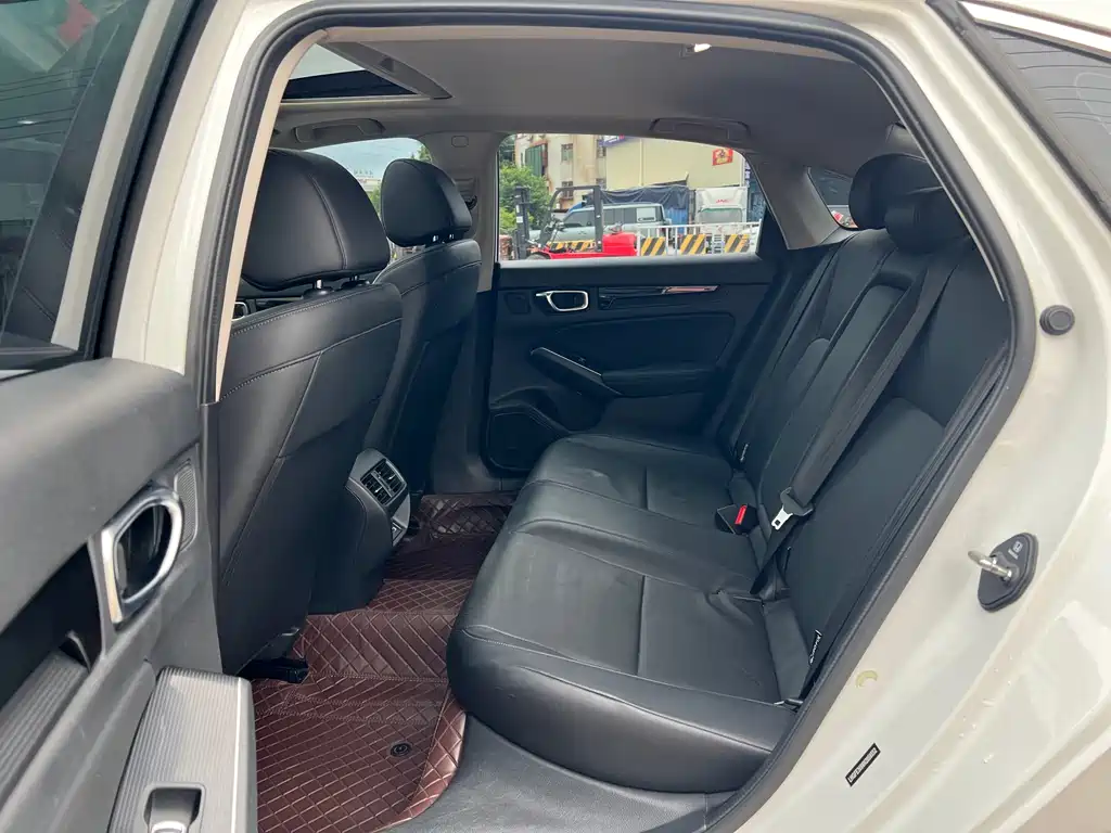 Stylish 2022 240TURBO CVT Deluxe Edition купить на сайте DeffCars