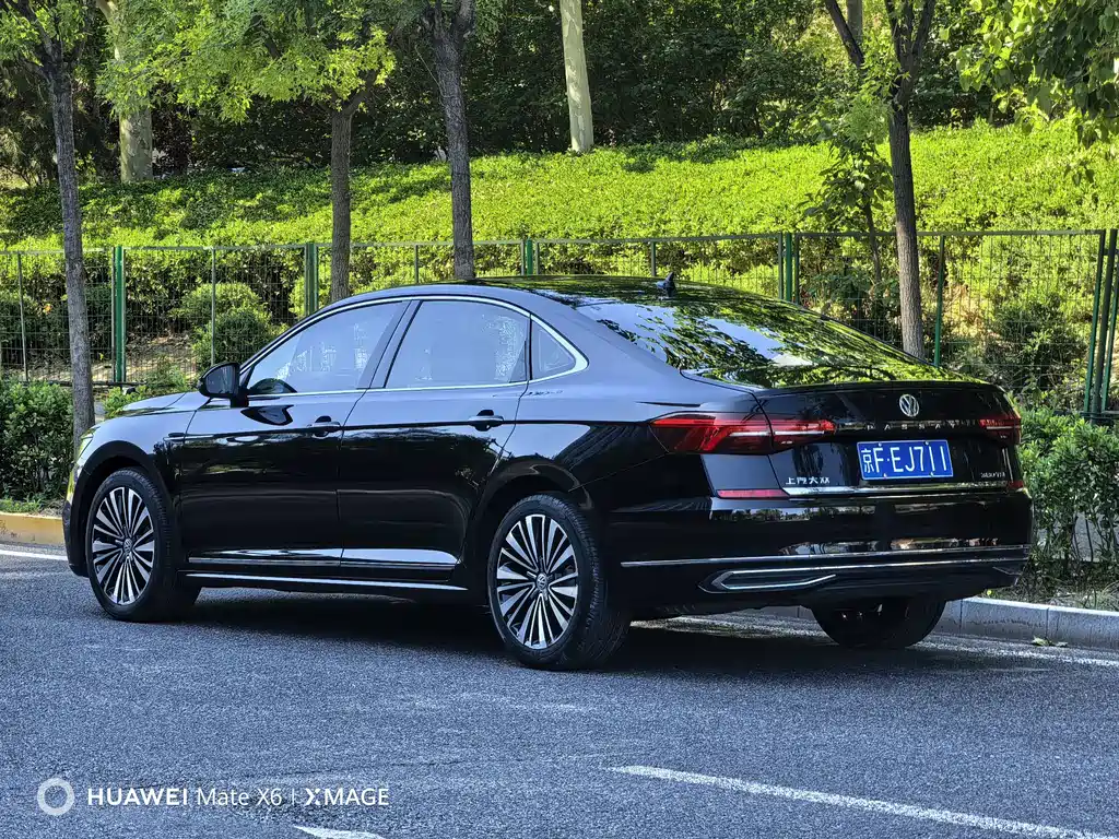 Passat 2019 380TSI Deluxe Edition National VI купить на сайте DeffCars