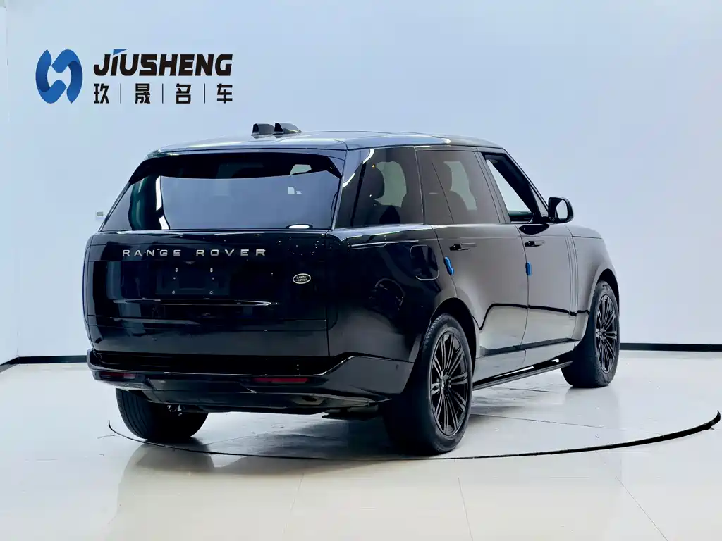 Range Rover 2023 3.0 L6 400PS Seven-seater Extended Edition купить на сайте DeffCars
