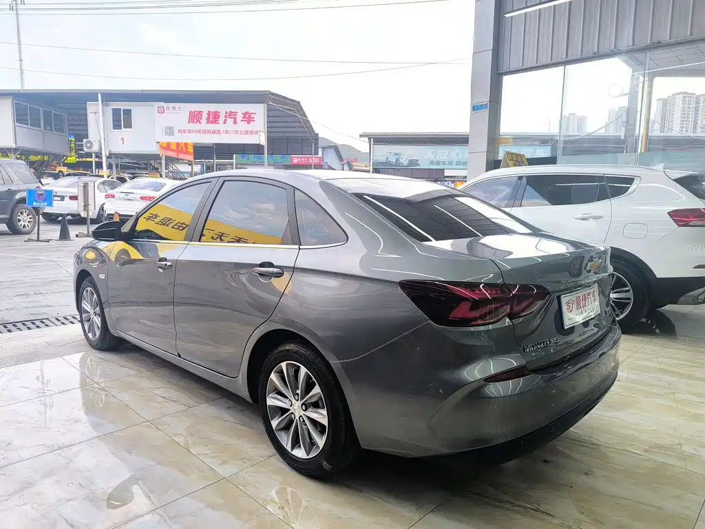 Cruze 2022 320 Automatic Sunroof Edition купить на сайте DeffCars