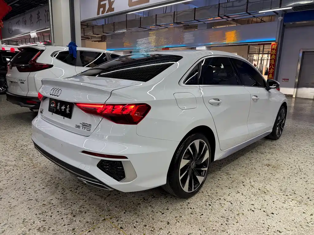 Audi A3 2023 A3L Limousine 35 TFSI Fashionable and Sporty купить на сайте DeffCars