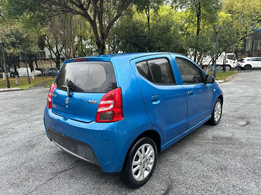 Alto 2013 1.0L automatic luxury model купить на сайте DeffCars