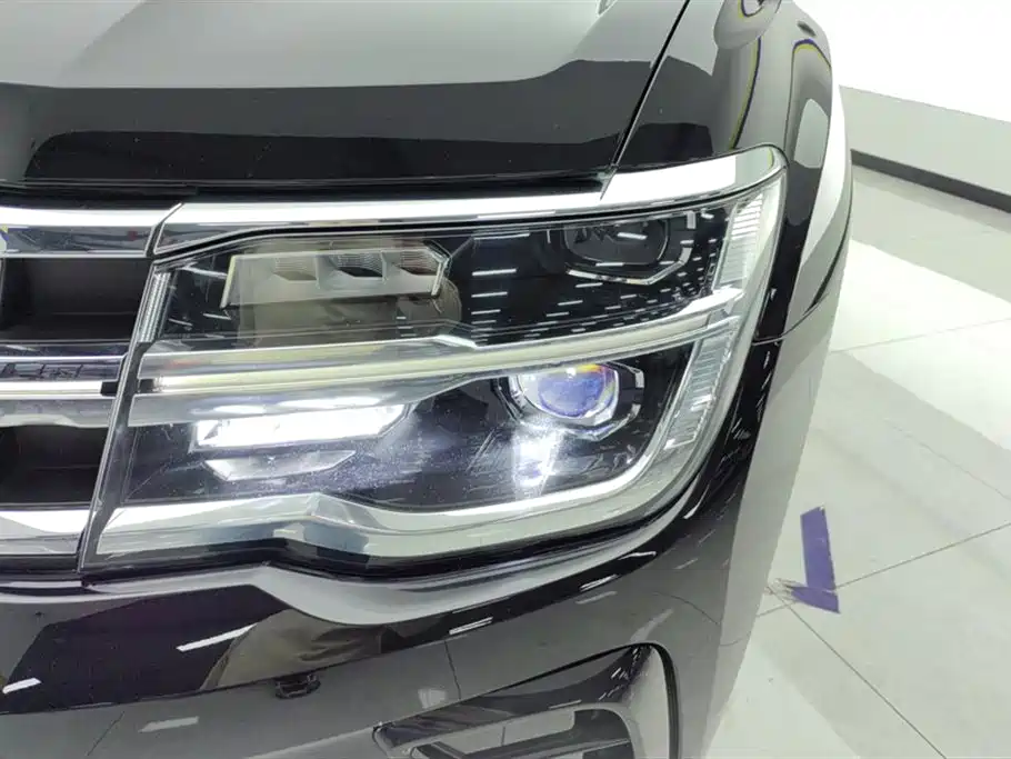 Touron 2024 380TSI four-wheel drive Dragon Edition купить на сайте DeffCars