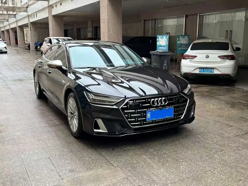 Audi A7L 2024 45TFSI S-line Dream Building Liquid Crystal Package купить на сайте DeffCars