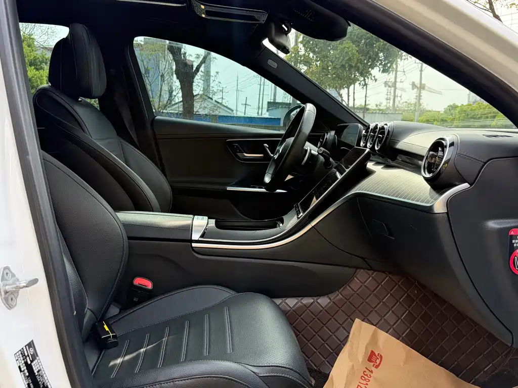 Mercedes-Benz C-Class 2023 C 200 L Sports Edition купить на сайте DeffCars