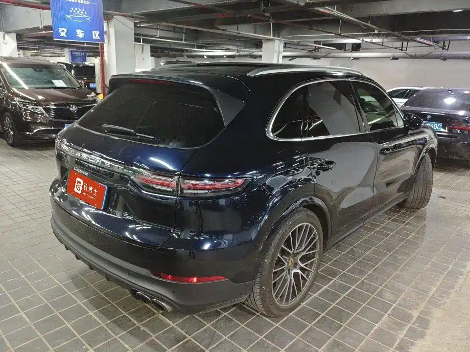 Cayenne 2023 Cayenne 3.0T купить на сайте DeffCars