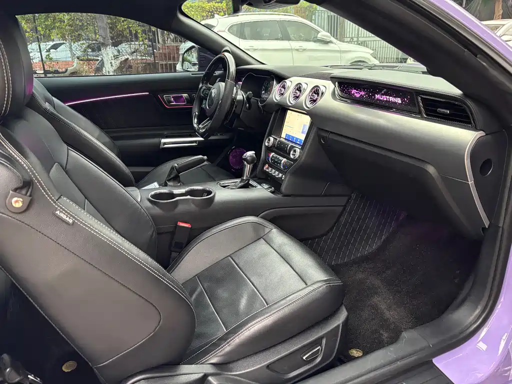 Mustang 2019 2.3L EcoBoost купить на сайте DeffCars
