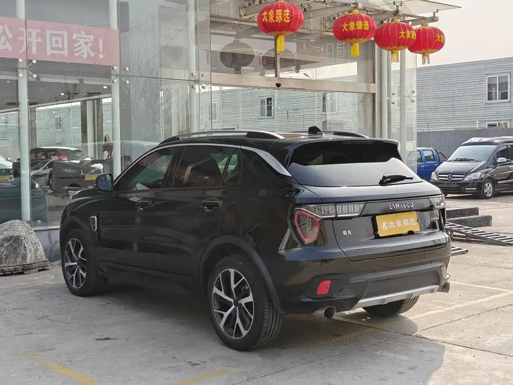 Lynk & Co 01 2019 2.0T 4WD Pro version National VI купить на сайте DeffCars
