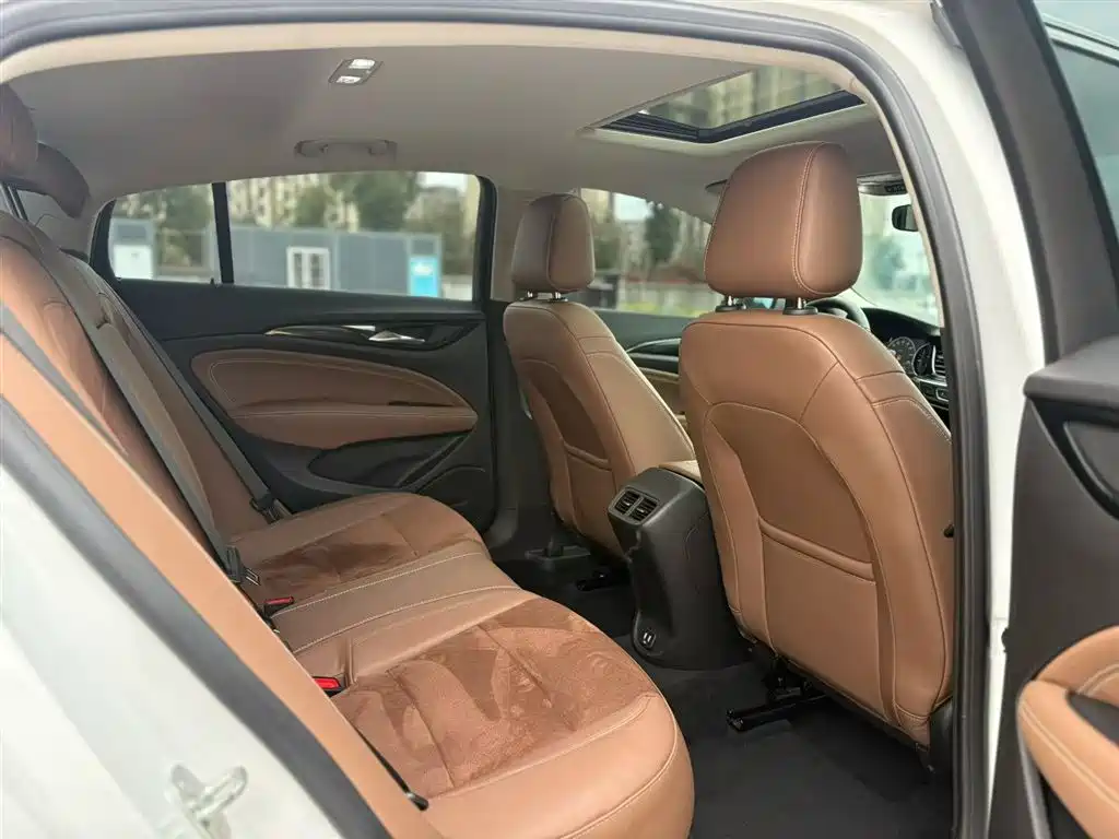 Regal 2020 552T luxury model купить на сайте DeffCars