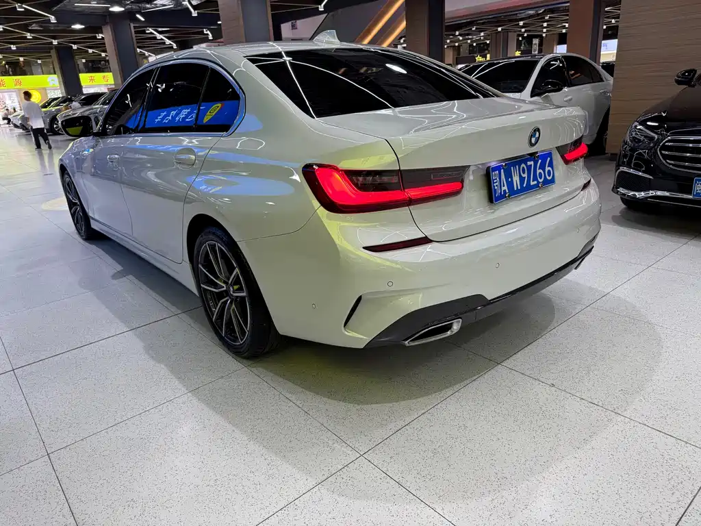 BMW 3 Series 2021款 325Li M运动套装 купить на сайте DeffCars