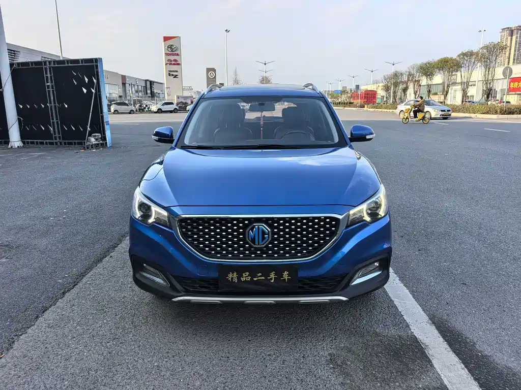 MG ZS 2017 1.5L manual luxury version купить на сайте DeffCars