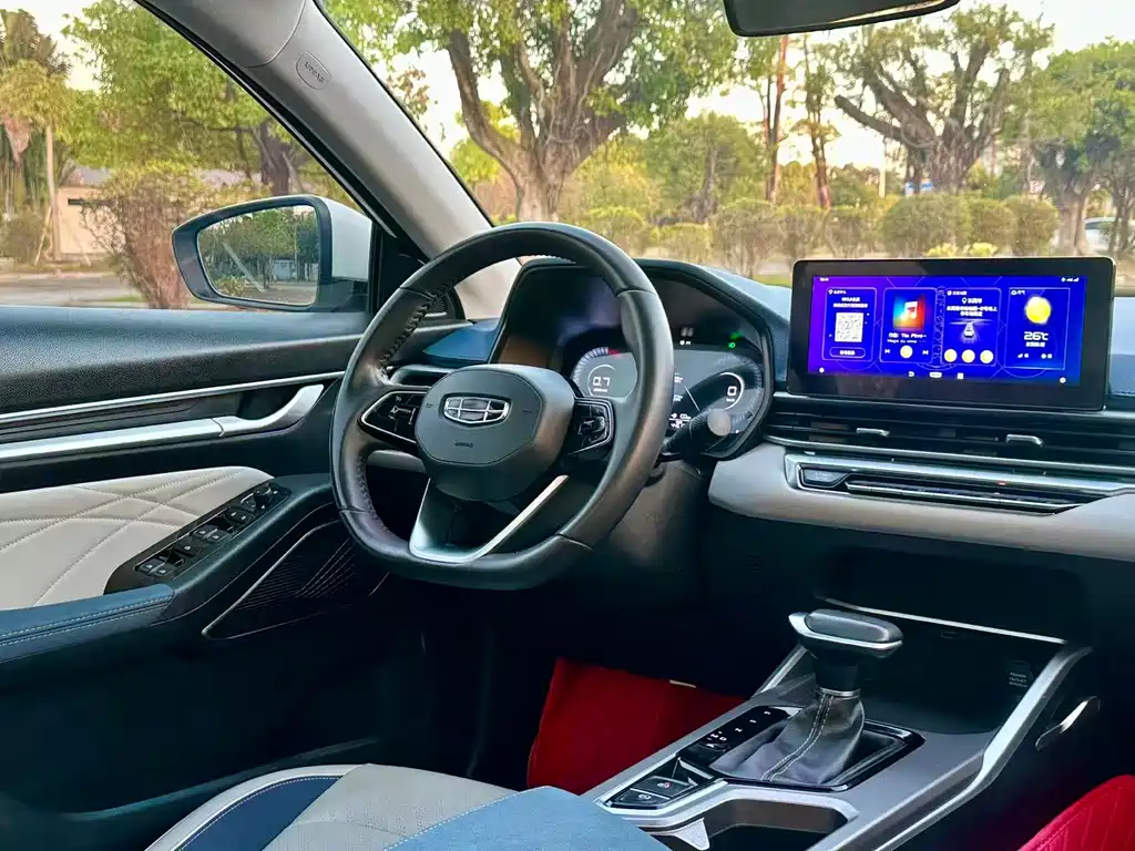 Emgrand 2022 4th generation 1.5L CVT flagship model купить на сайте DeffCars