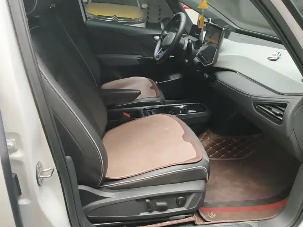 Volkswagen ID.3 2025 Smart Outstanding Edition купить на сайте DeffCars