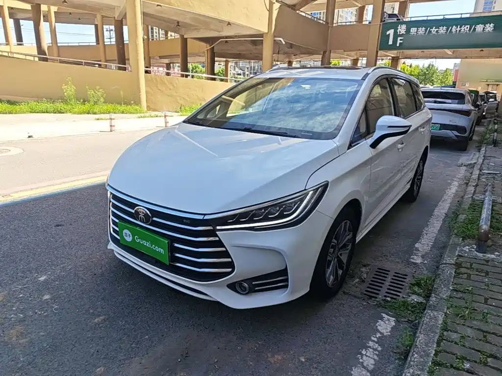 Song MAX 2019 1.5T automatic smart connected sunroof type 7 seats National VI купить на сайте DeffCars