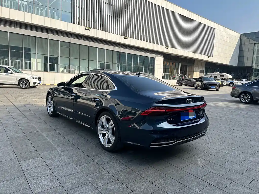 Audi A7L 2024 45 TFSI quattro luxury model купить на сайте DeffCars