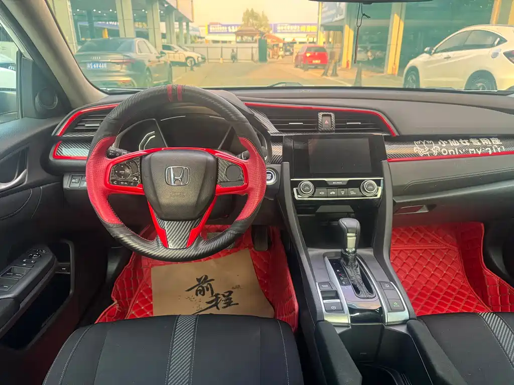 Civic 2016 220TURBO CVT Deluxe Edition купить на сайте DeffCars