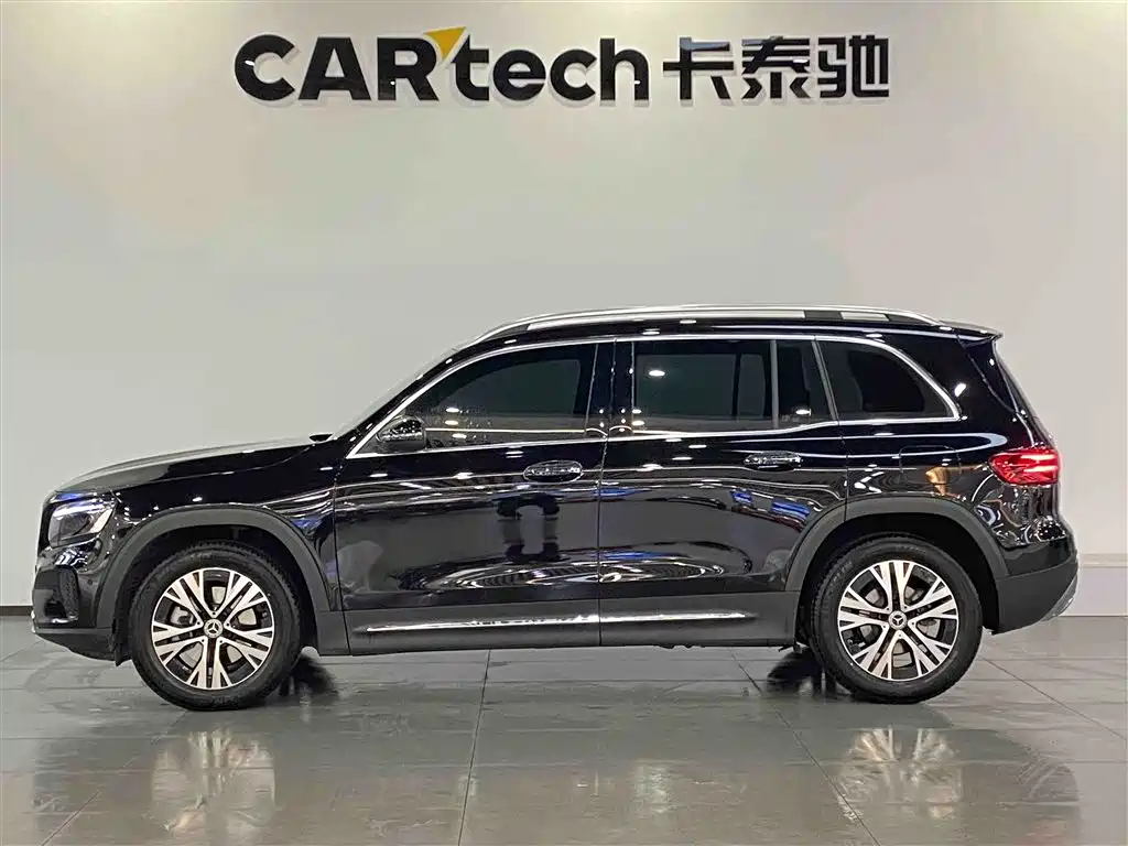 Mercedes-Benz GLB 2024 GLB 220 Dynamic купить на сайте DeffCars