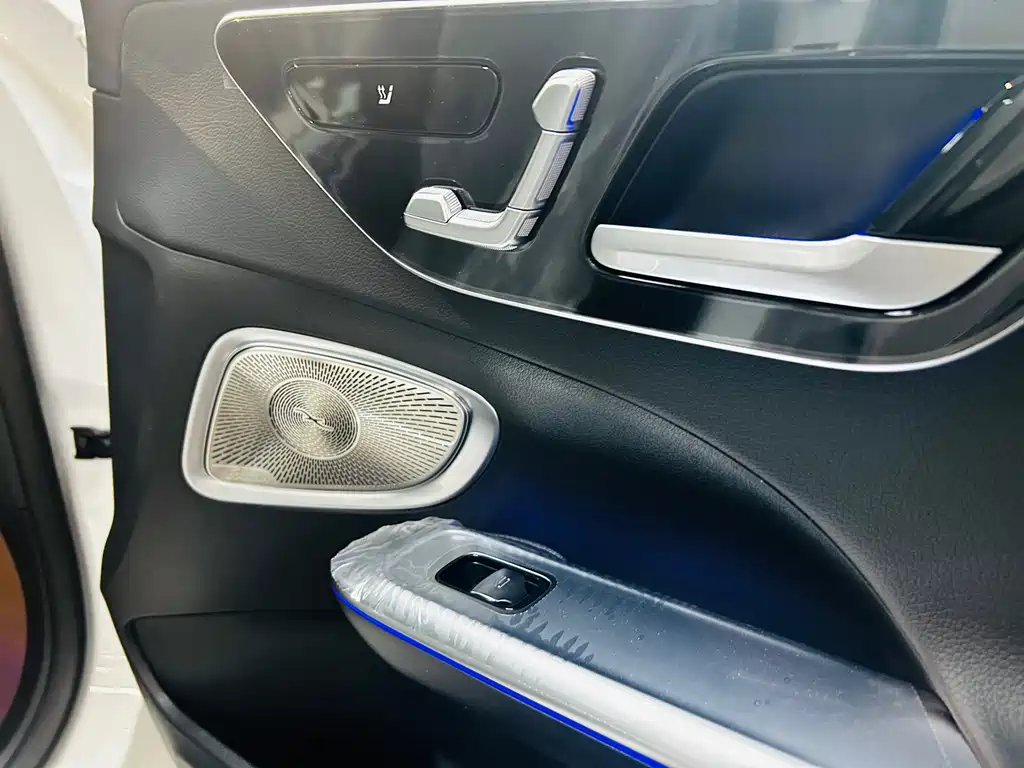 Mercedes-Benz C-Class 2026 C 260 L купить на сайте DeffCars