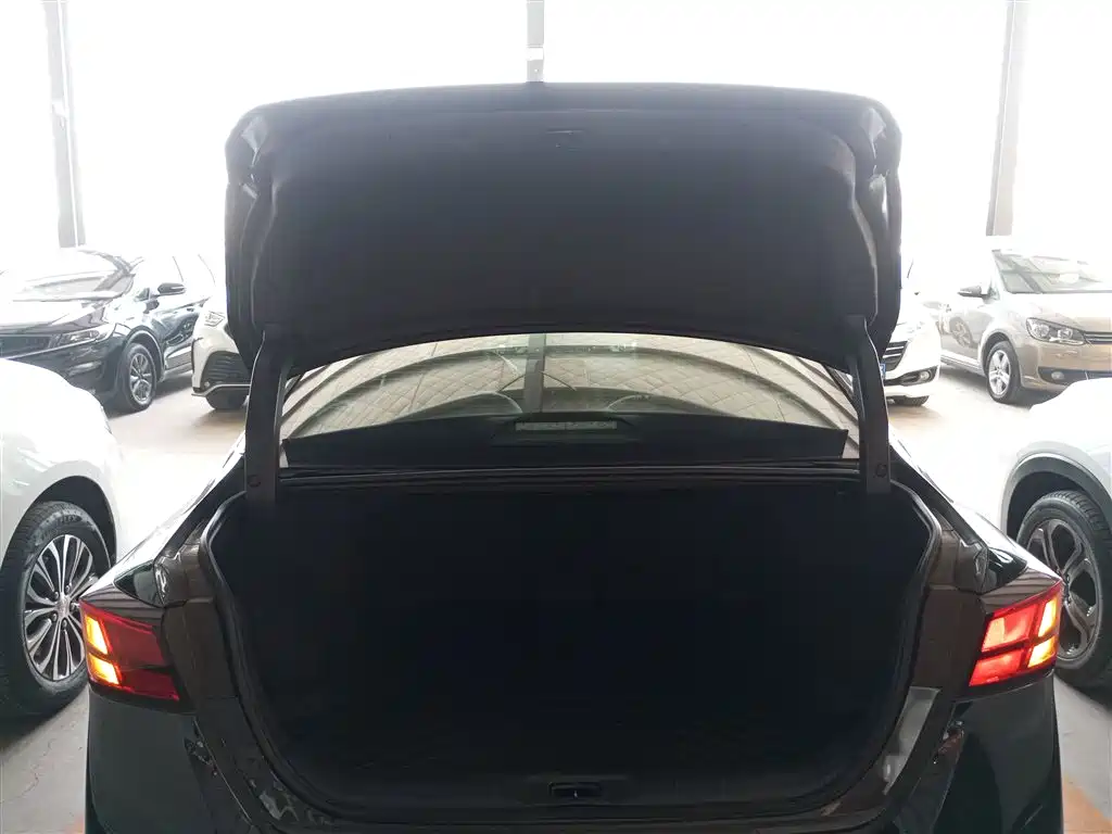 Teana 2021 2.0L XL Comfort Edition купить на сайте DeffCars