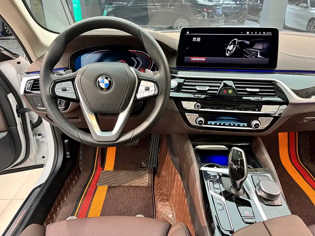 BMW 5 Series 2021 530Li Exclusive Luxury Package купить на сайте DeffCars
