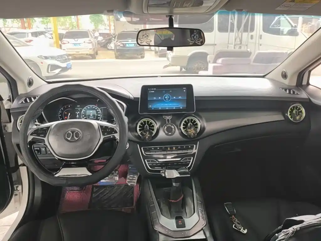D50 2019 1.5T CVT Premier Edition China VI купить на сайте DeffCars