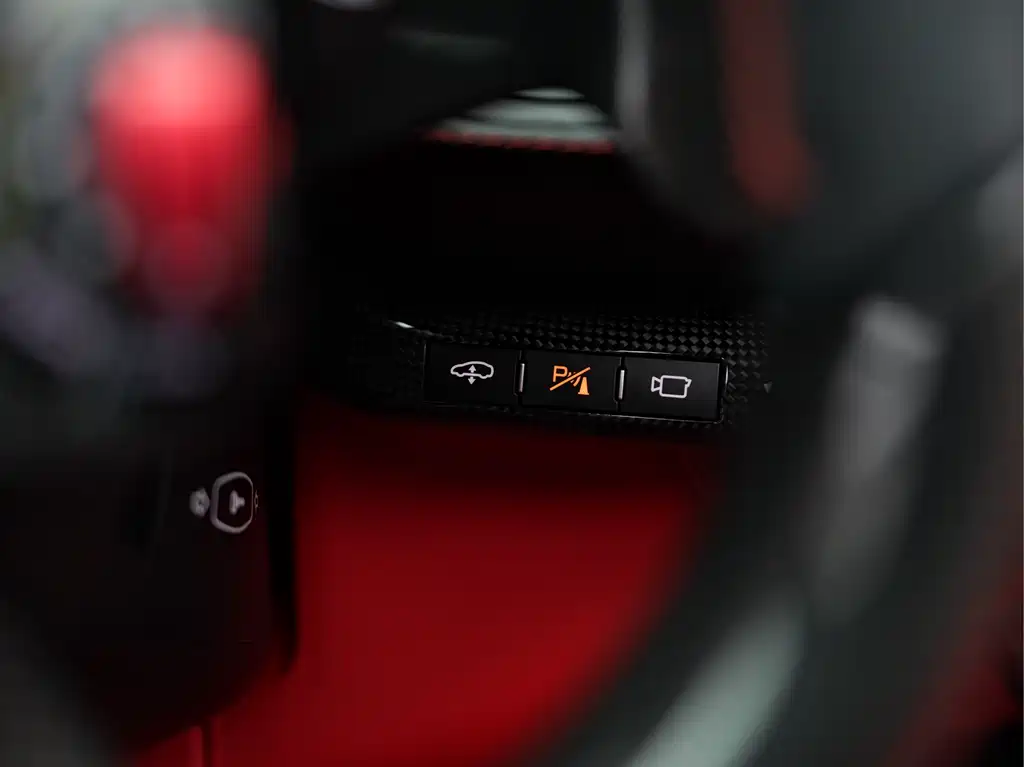 Ferrari 812 2020 6.5L GTS купить на сайте DeffCars