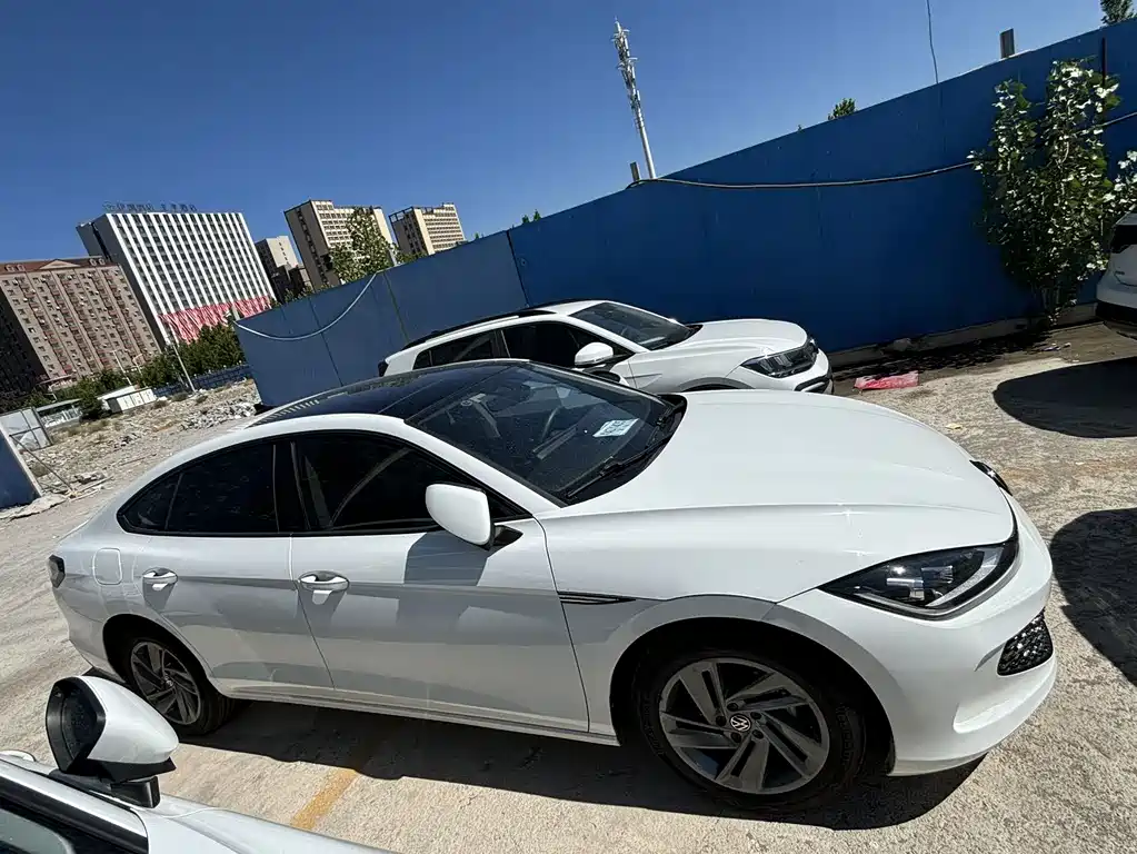LAMANDO 2024 LAMANDOL 200TSI DSG trendy version купить на сайте DeffCars
