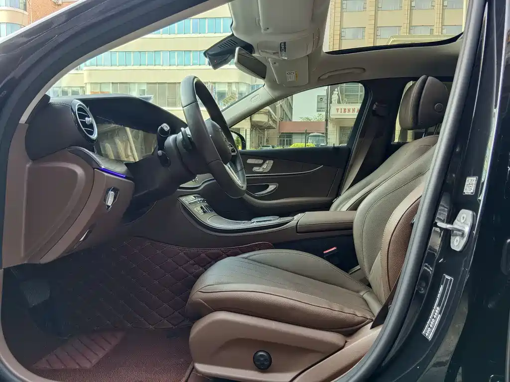 Mercedes-Benz E-Class 2022 E 300 L Sporty and Fashionable купить на сайте DeffCars