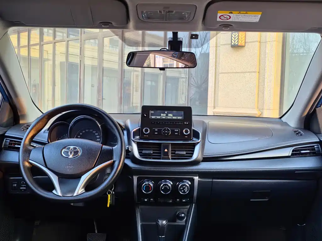 YARiS L Zhixuan 2020 1.5L CVT Deluxe Edition купить на сайте DeffCars
