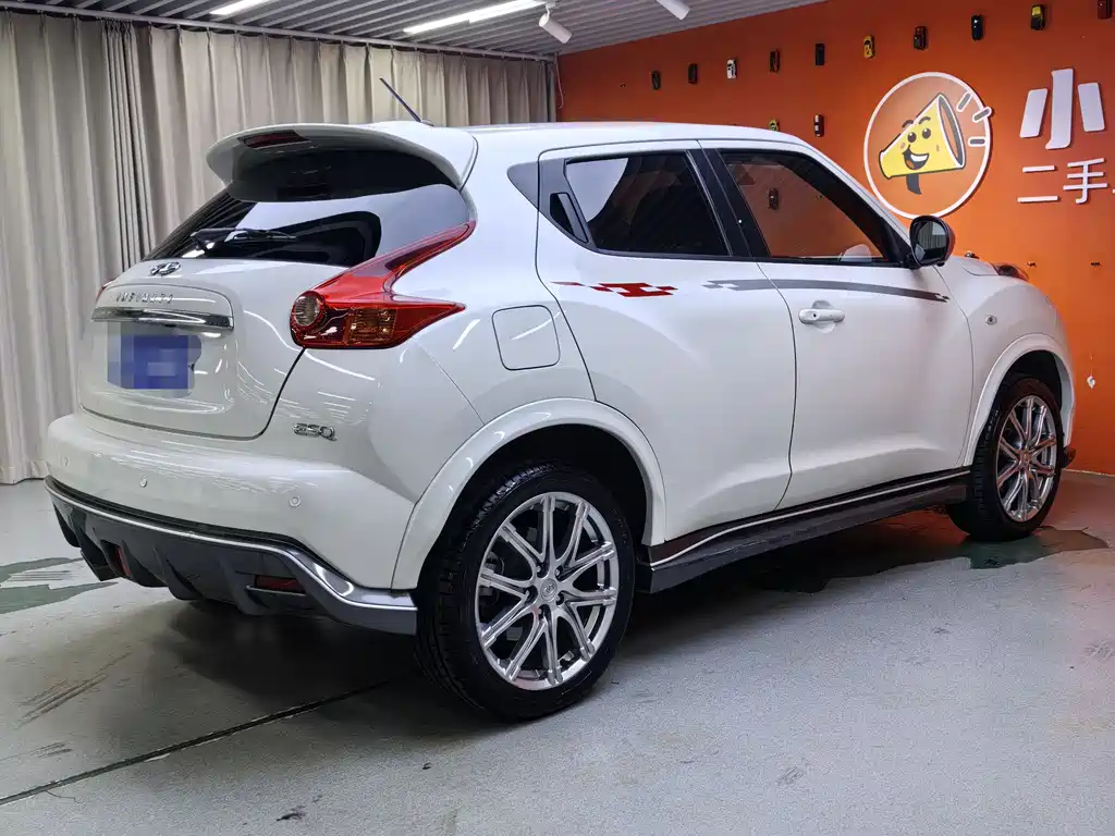 Infiniti ESQ 2014 1.6L Straightforward Edition купить на сайте DeffCars