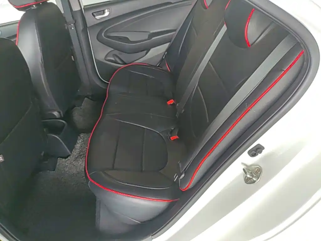 Reina 2017 1.4L automatic jump version, National VI купить на сайте DeffCars
