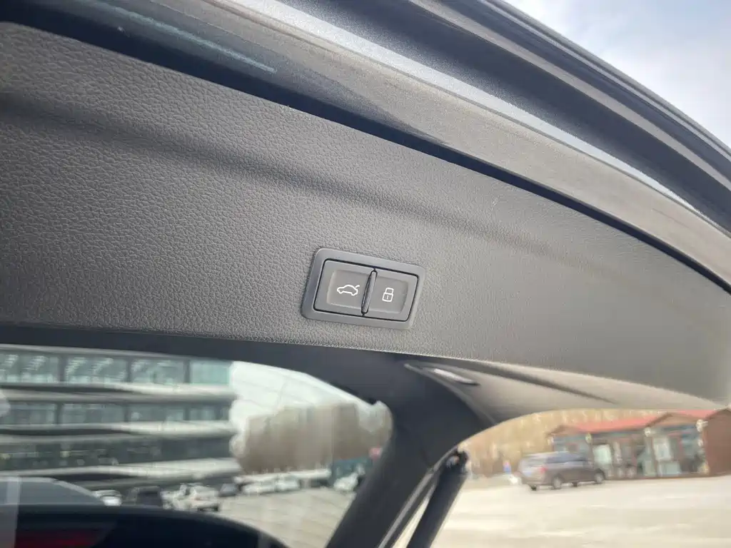 Audi Q3 Sportback 2021 40 TFSI Advanced Life Edition купить на сайте DeffCars