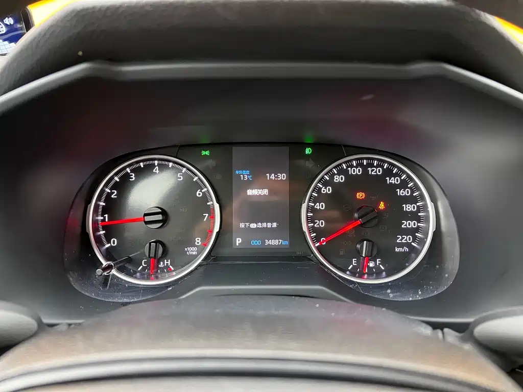 Wilanda 2024 2.0L CVT two-wheel drive leading version купить на сайте DeffCars