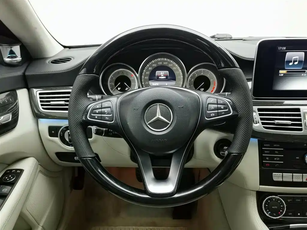 Mercedes-Benz CLS 2015 CLS 320 купить на сайте DeffCars