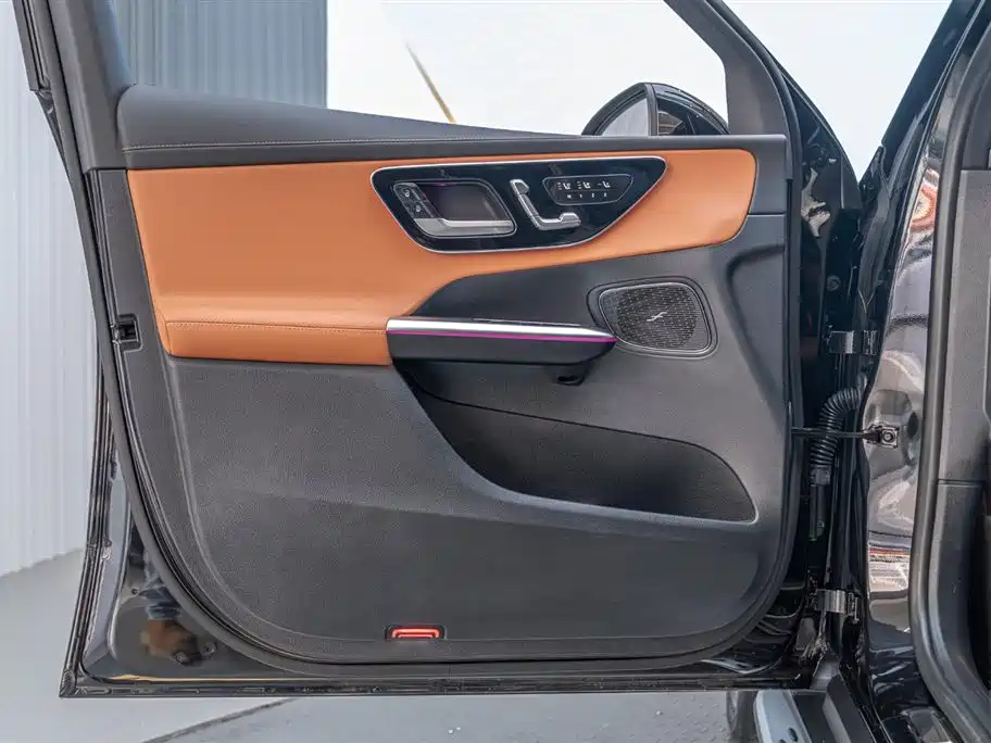 Mercedes-Benz GLC 2023 GLC 300 L 4MATIC Dynamic 5-seater купить на сайте DeffCars