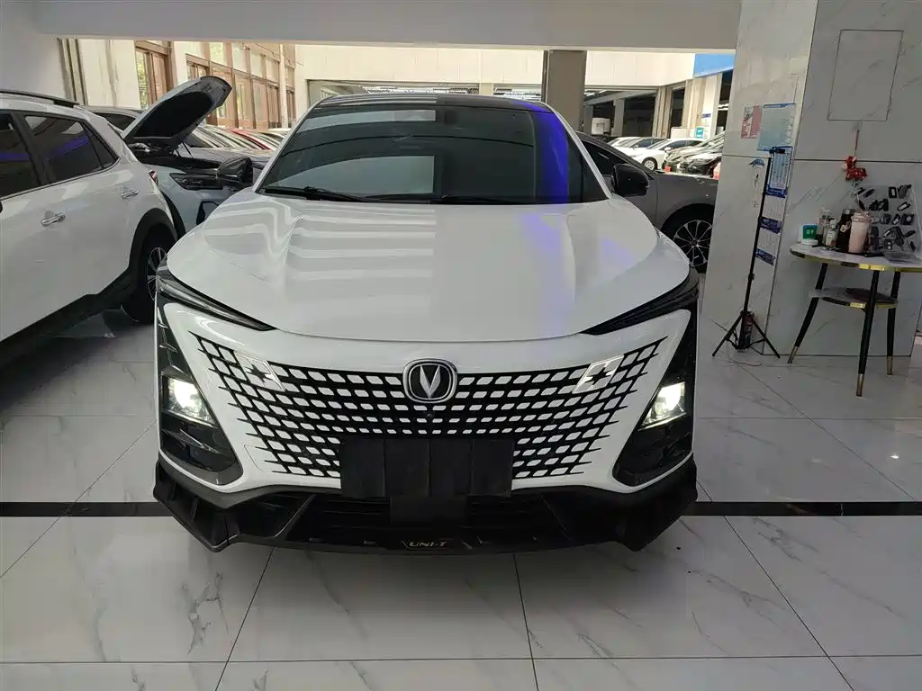 Changan UNI-T 2022 1.5T flagship model купить на сайте DeffCars