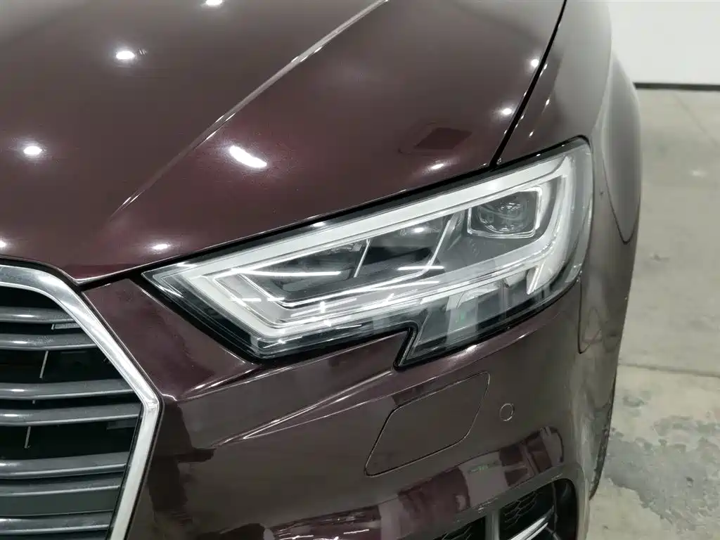 Audi A3 2019 Sportback 35 TFSI Fashion Type National V купить на сайте DeffCars