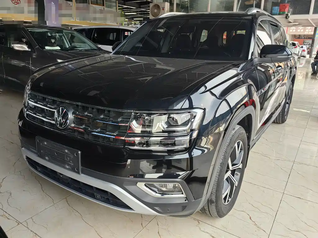 Touron 2020 330TSI 2WD Deluxe Edition National VI купить на сайте DeffCars