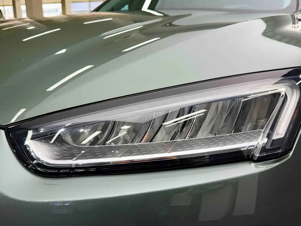 Wenjie M5 2022 extended range four-wheel drive performance version купить на сайте DeffCars