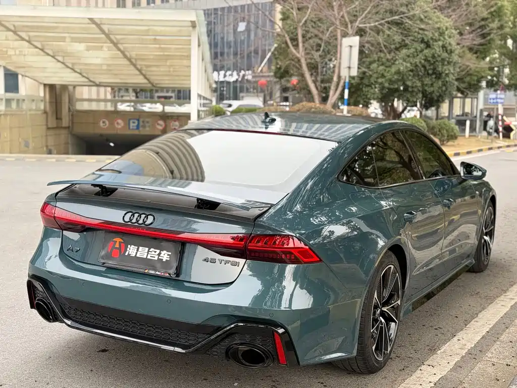 Audi A7 2021 45 TFSI Premium Selection купить на сайте DeffCars