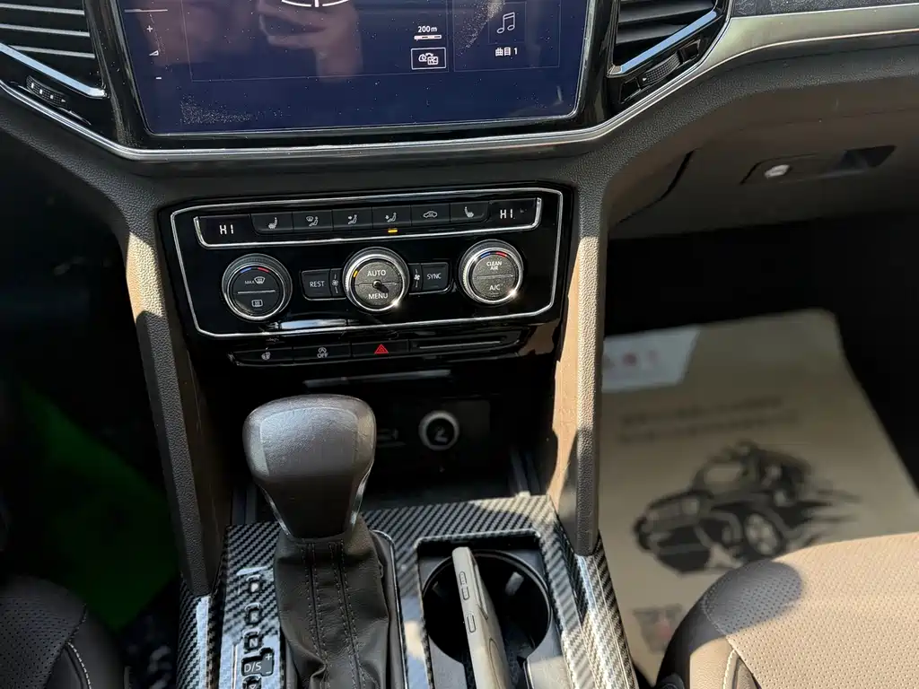 Touron 2019 380TSI four-wheel drive flagship version National V купить на сайте DeffCars