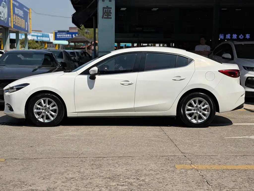 Mazda3 Angkesela 2017 sedan 1.5L automatic luxury model National V купить на сайте DeffCars