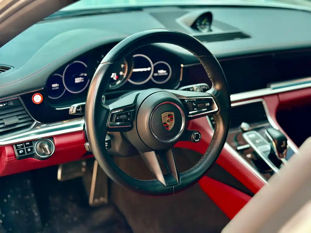 Panamera New Energy 2021 Panamera 4 E-Hybrid Sport Turism купить на сайте DeffCars