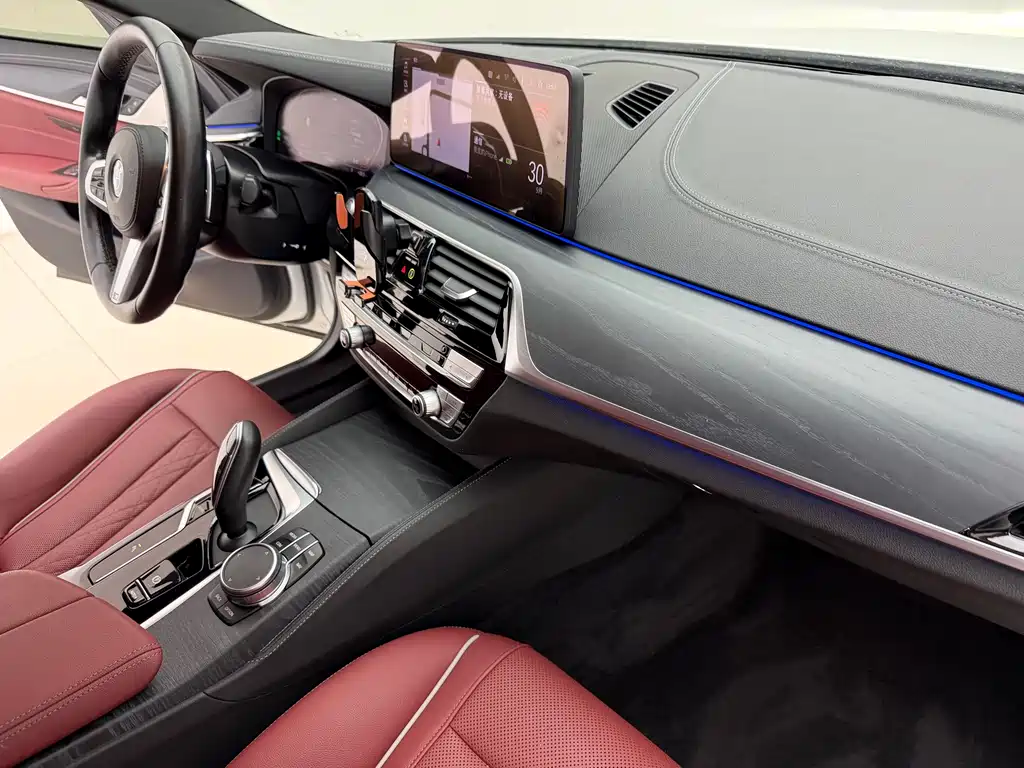 BMW 5 Series 2021 530Li xDrive M Sports Package купить на сайте DeffCars