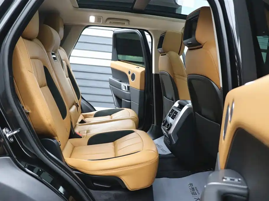 Range Rover Sport 2021 3.0 L6 Black Edition купить на сайте DeffCars