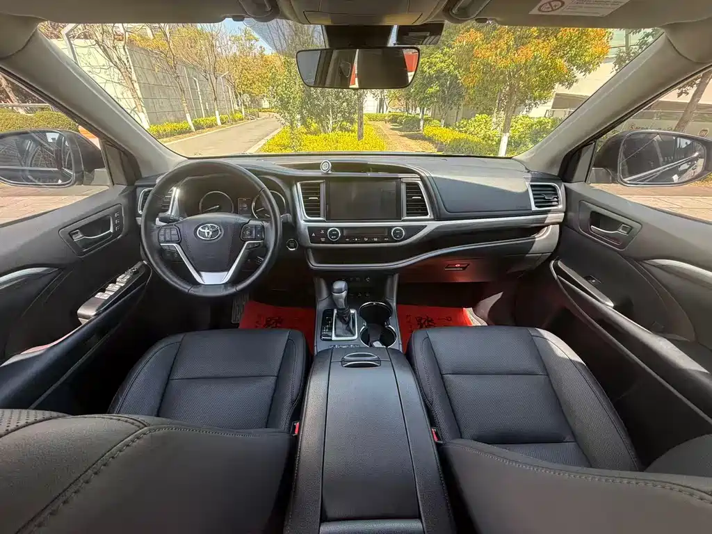 Highlander 2018 2.0T four-wheel drive extreme version, 7 seats, National V купить на сайте DeffCars
