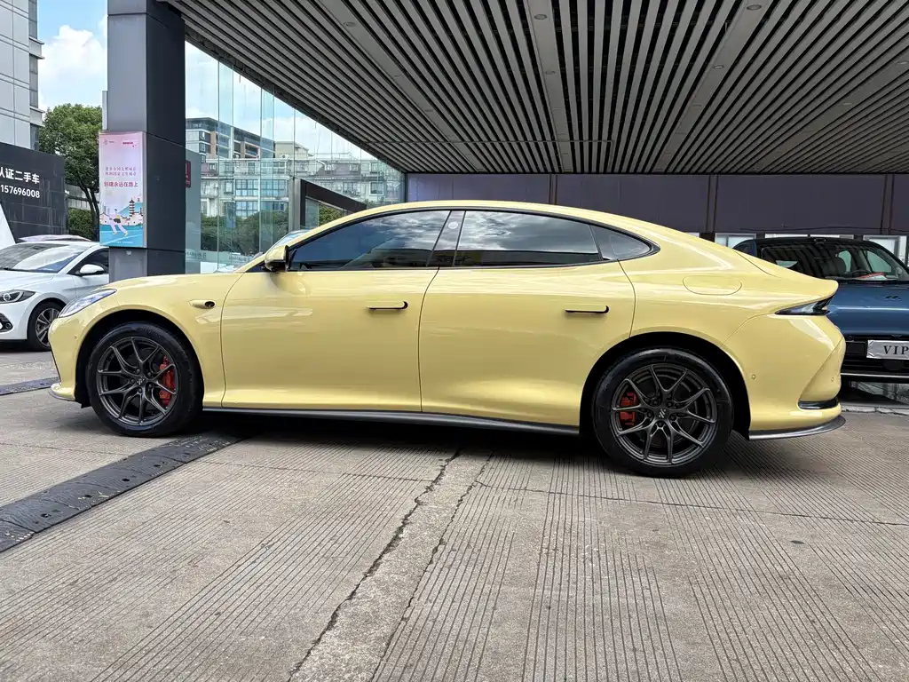Zhiji L6 2024 Max Super Performance Edition купить на сайте DeffCars